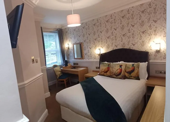 Fox And Pheasant אורחן 4*