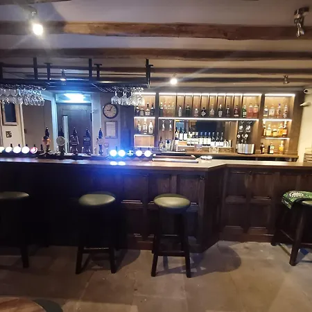 Fox And Pheasant 여관 4*